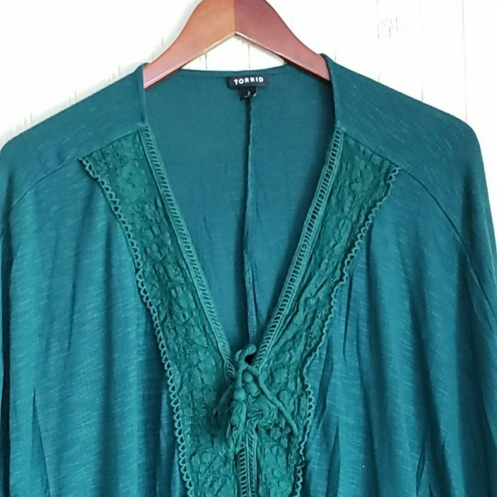 Torrid Blouse Womens Plus 2 Green V Neck Kimono Sleeve Lace Tie Front Tunic Top